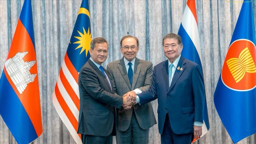 Thai, Cambodian leaders agree to ceasefire